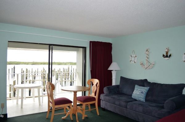 Harborlight Waterfront Suite Handicap Photo 6